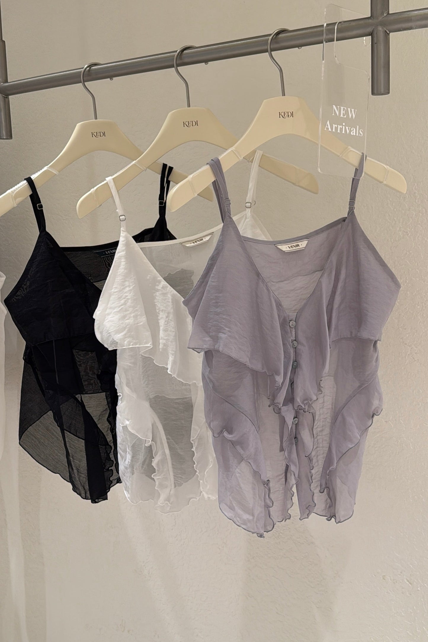 𝐀𝐮𝐭 Fleur Ruffle Cami