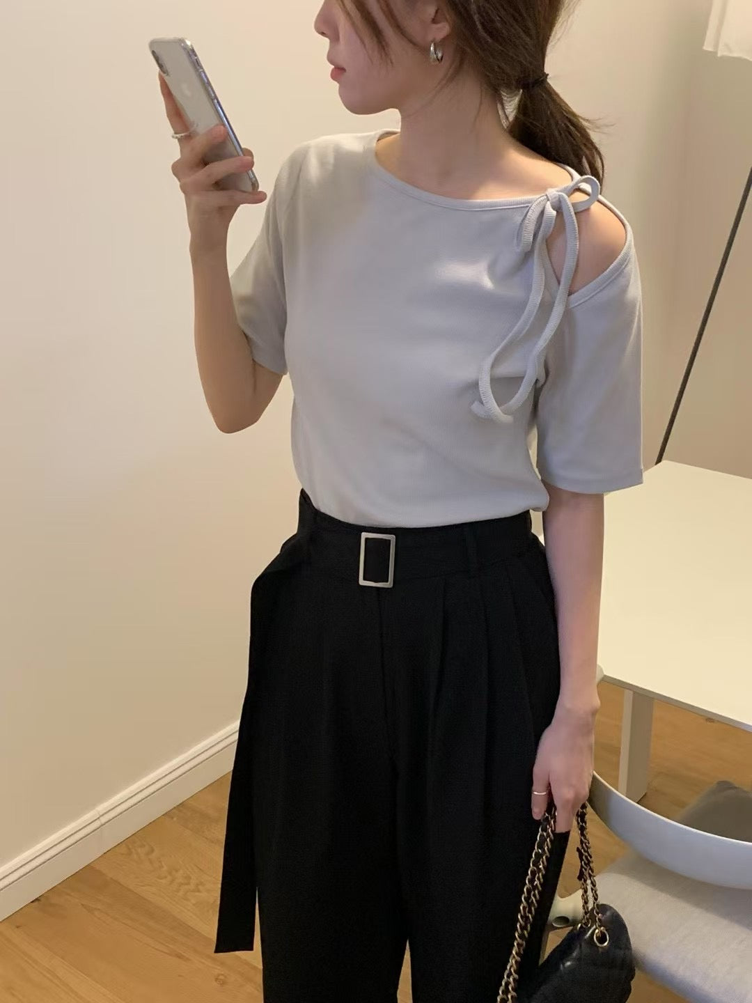 𝐌𝐚𝐫🇰🇷 Ribbon Tee