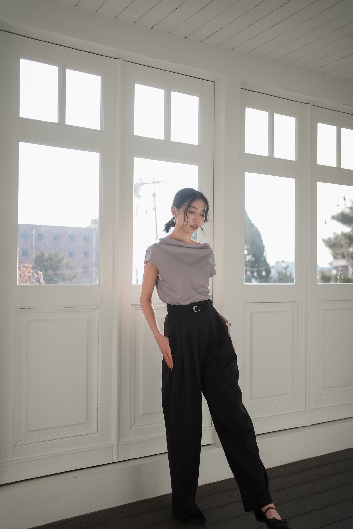 Wide Leg Pleated Pants