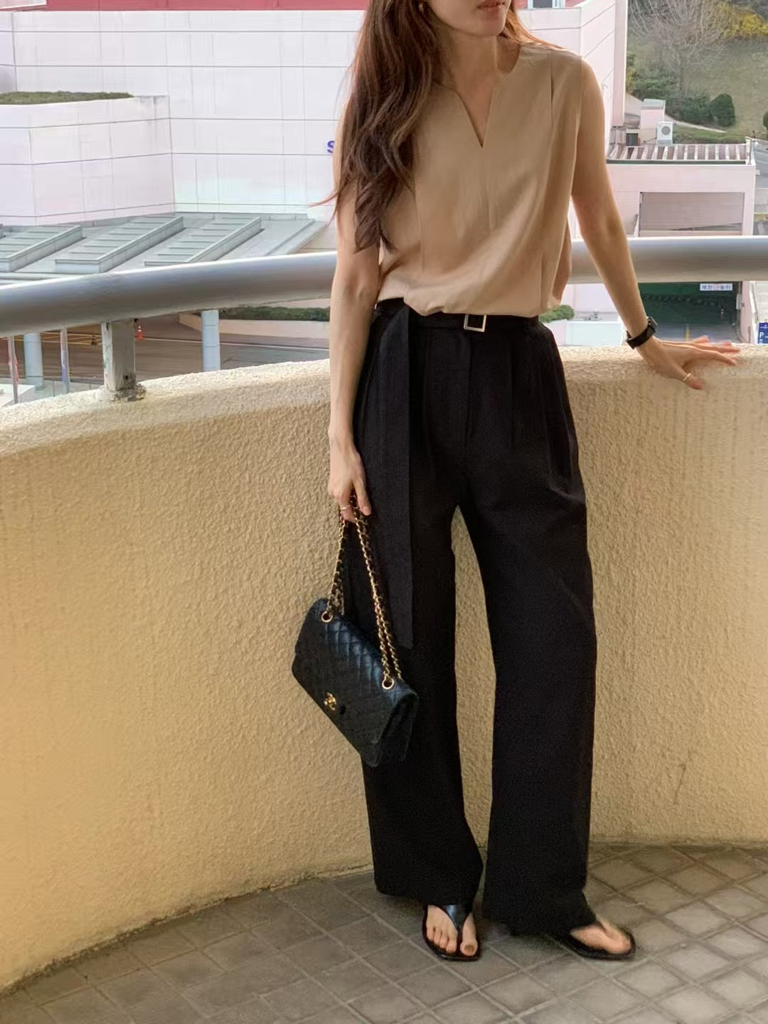 V-neck Linen Vest