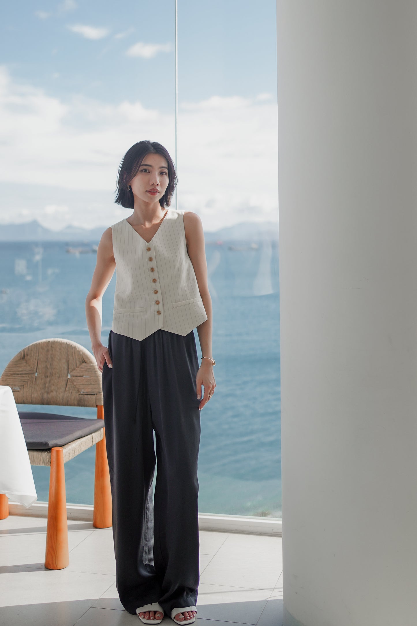 𝐉𝐮𝐥 ℰ́𝓉ℯ́ 𝖢𝗂𝗍𝗒𝗅𝗂𝗇𝖾 Pinstripe Tailor Vest