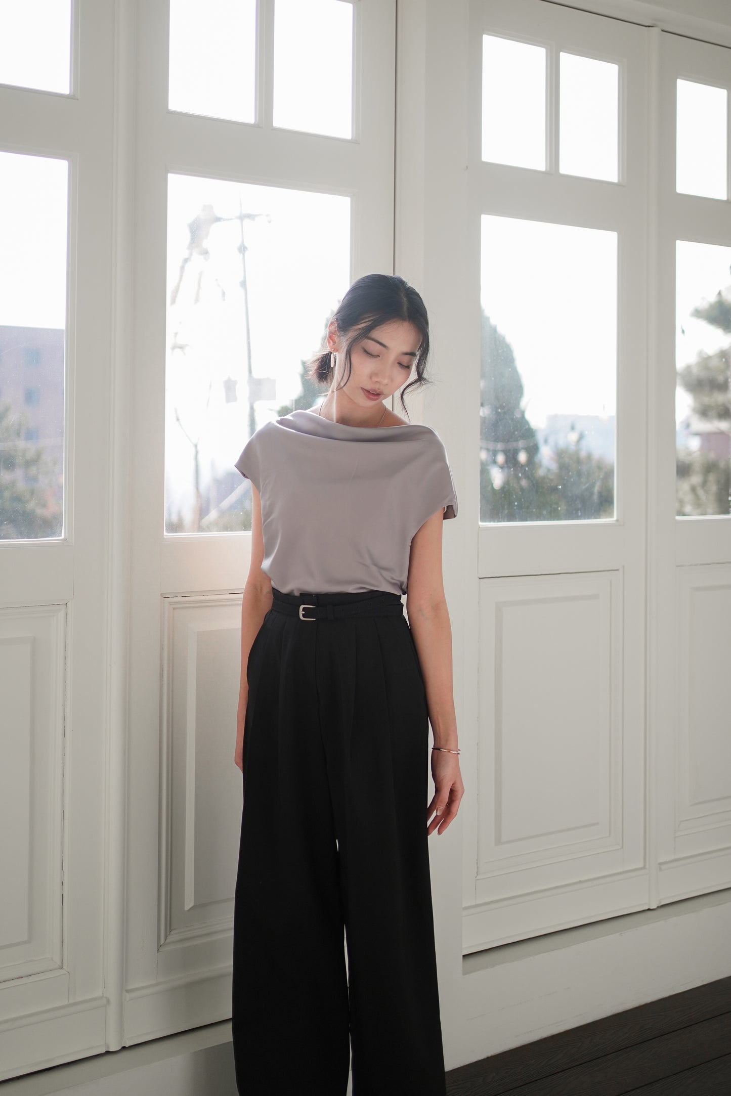 Wide Leg Pleated Pants