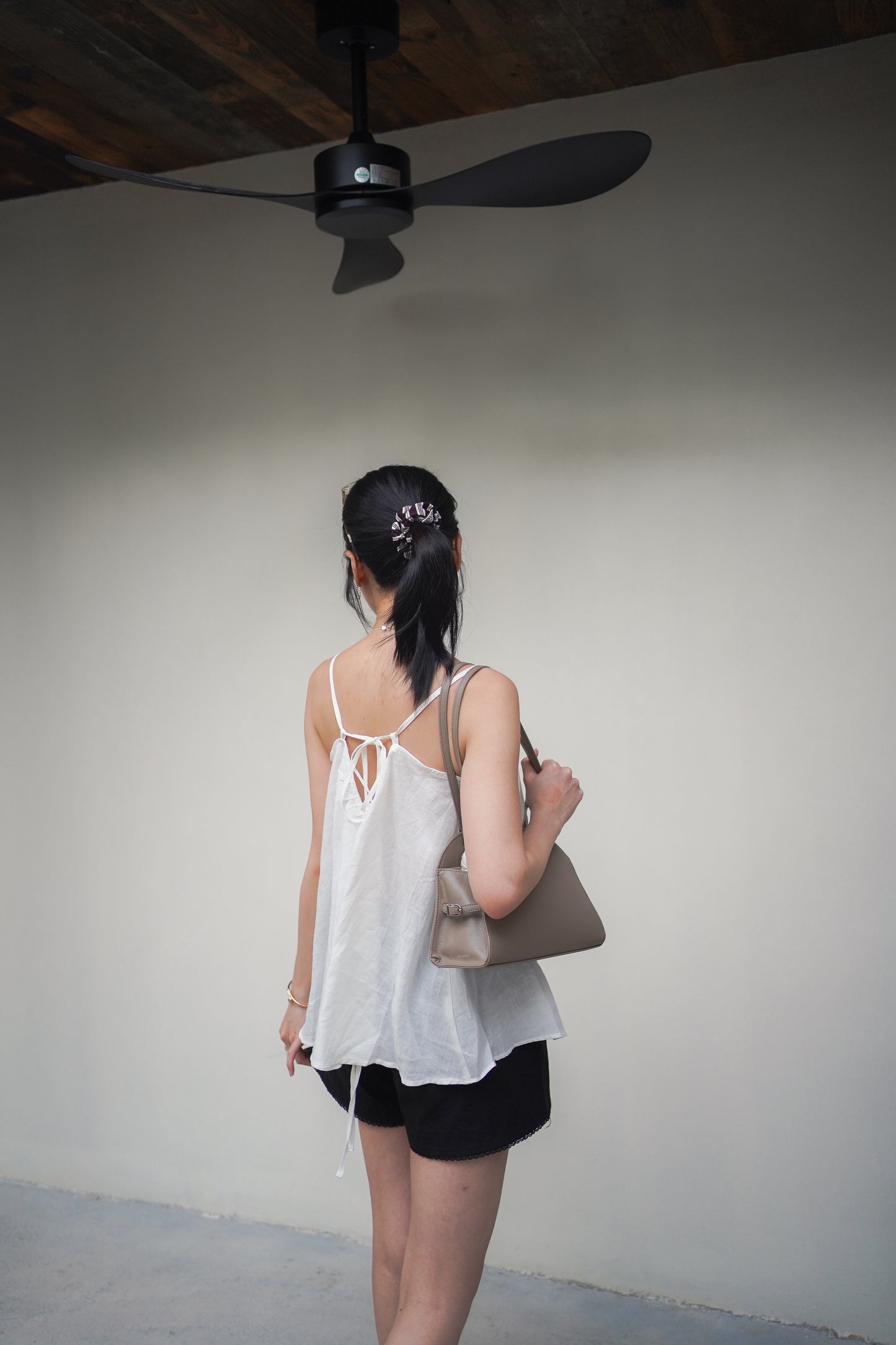 𝐉𝐮𝐧 Linen Halter Neck