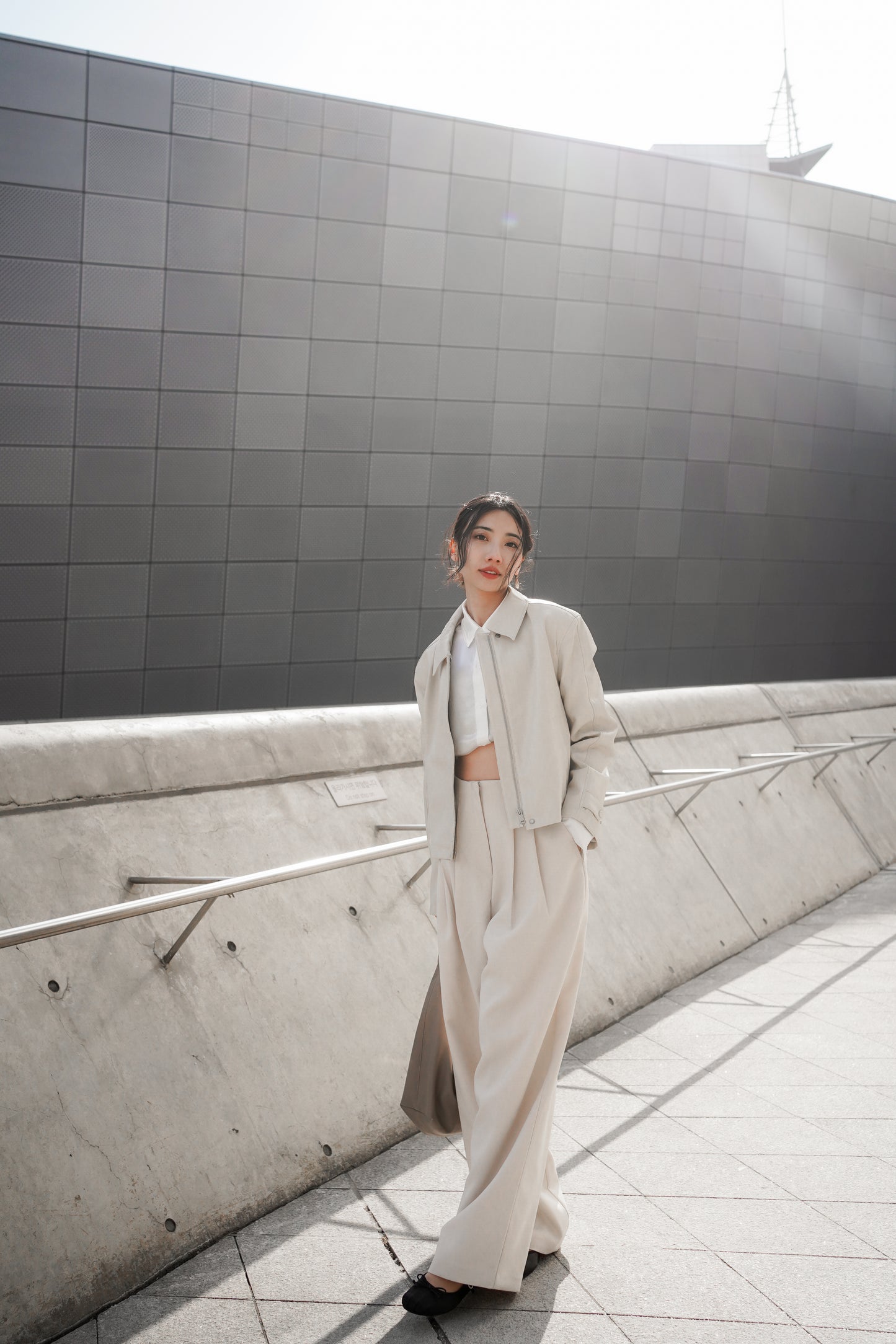 Wide Leg Pleated Pants