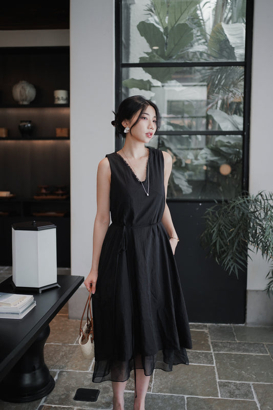 𝐌𝐚𝐲 Flare Maxi Dress