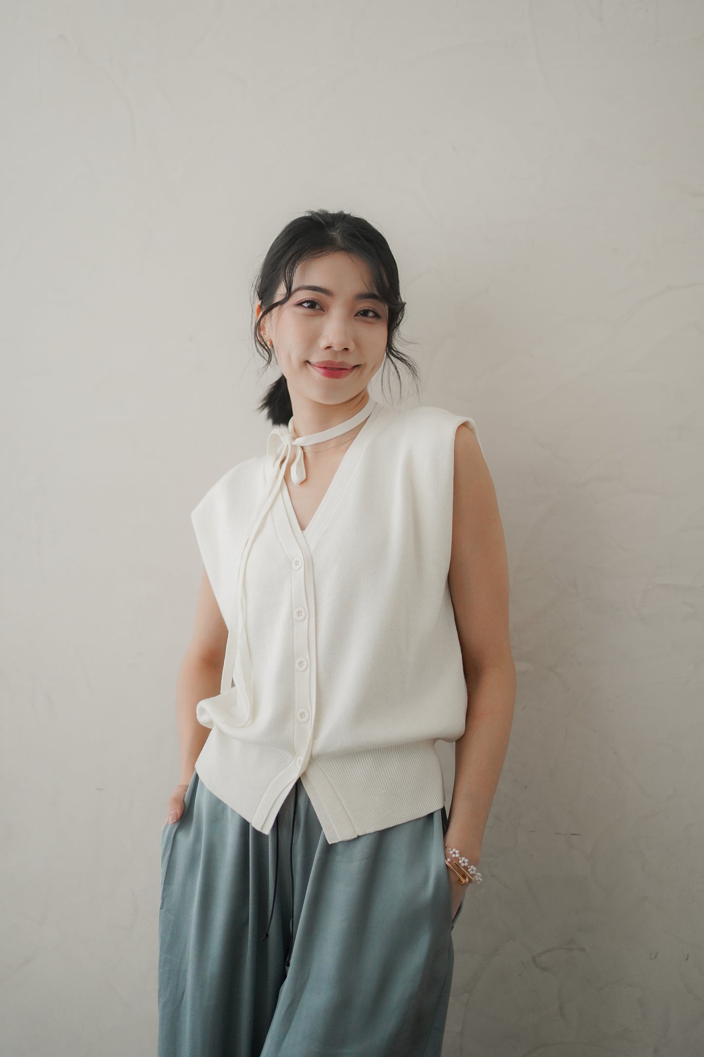 𝐀𝐮𝐭 Vermont Knit Vest