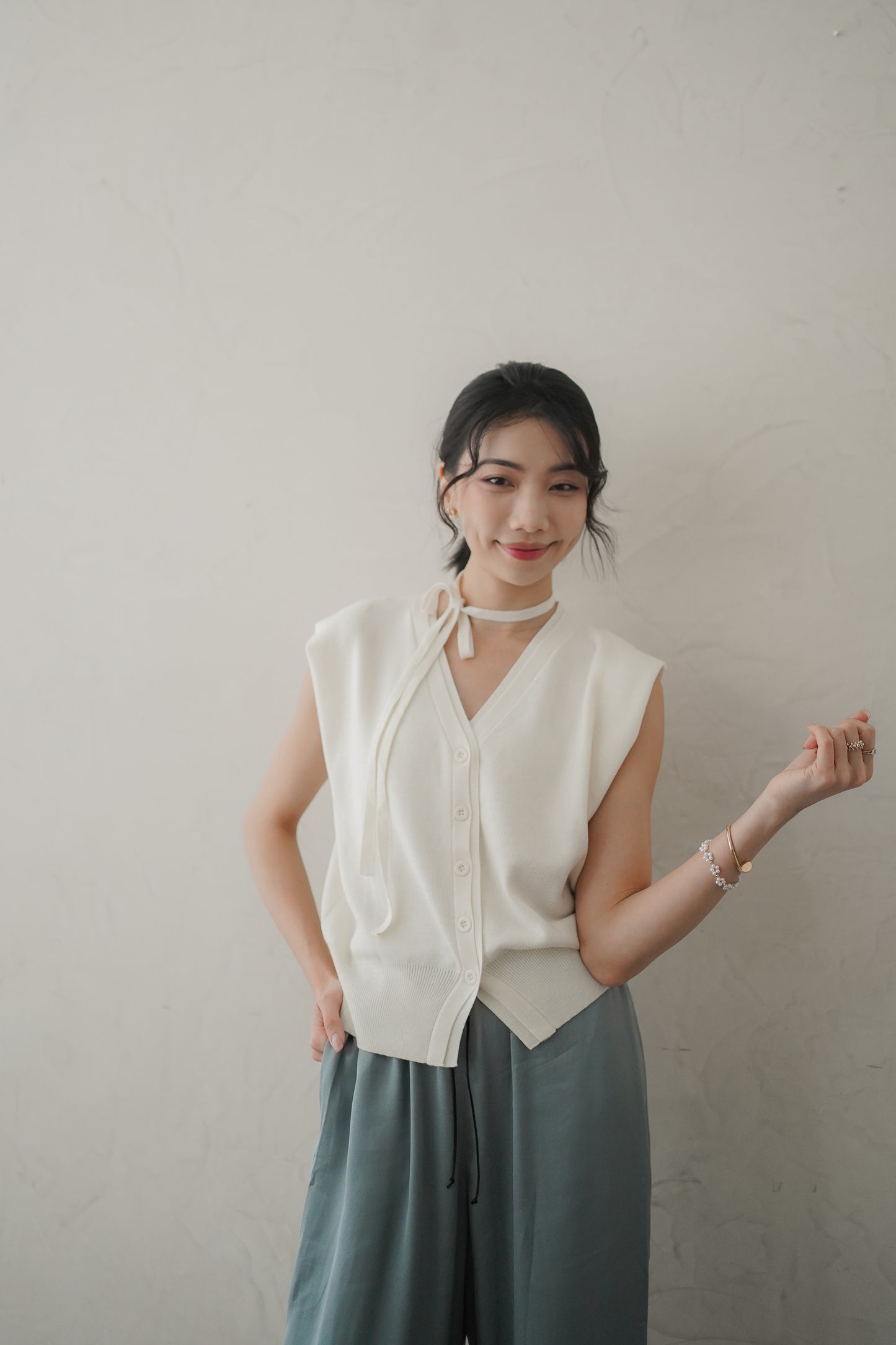 𝐀𝐮𝐭 Vermont Knit Vest