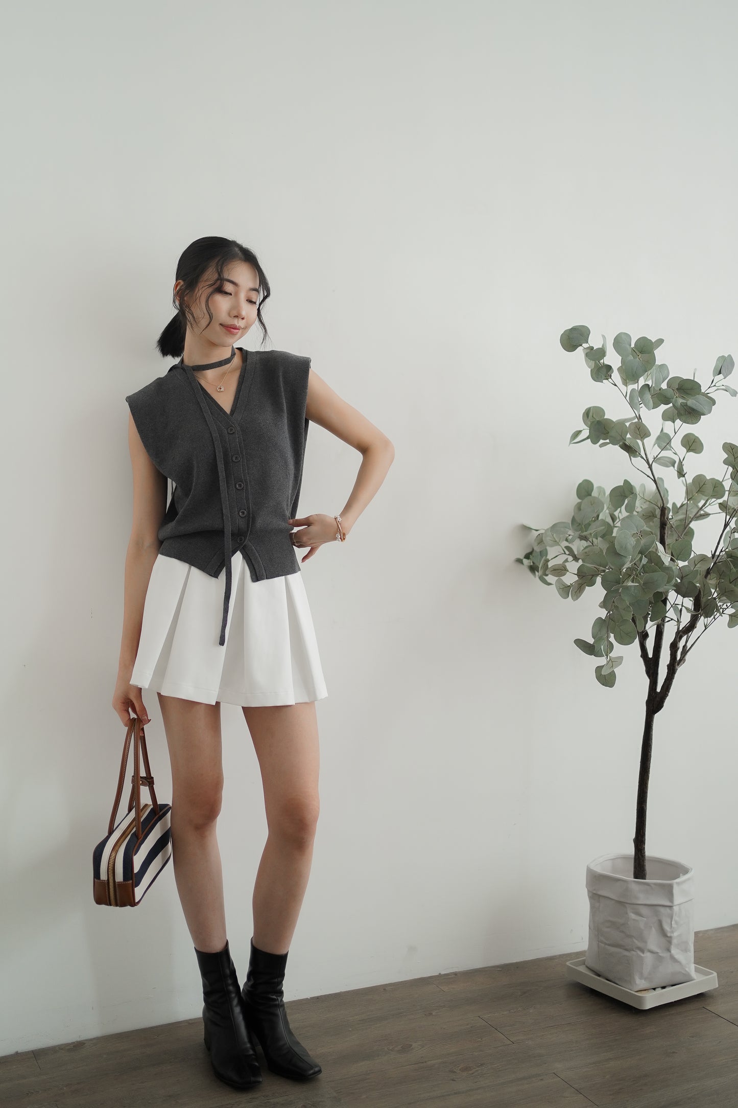𝐀𝐮𝐭 Vermont Knit Vest