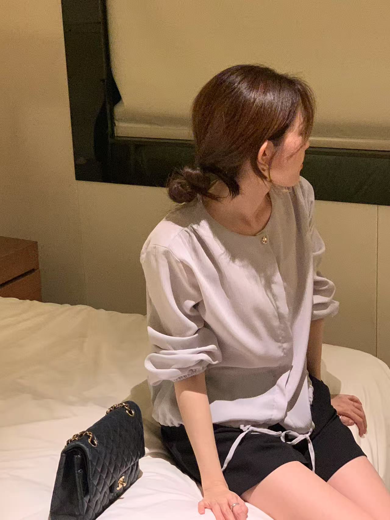 𝐌𝐚𝐫🇰🇷 Gold Button Sheer Blouse ᵇᵉˢᵗ ⁱᵗᵉᵐ