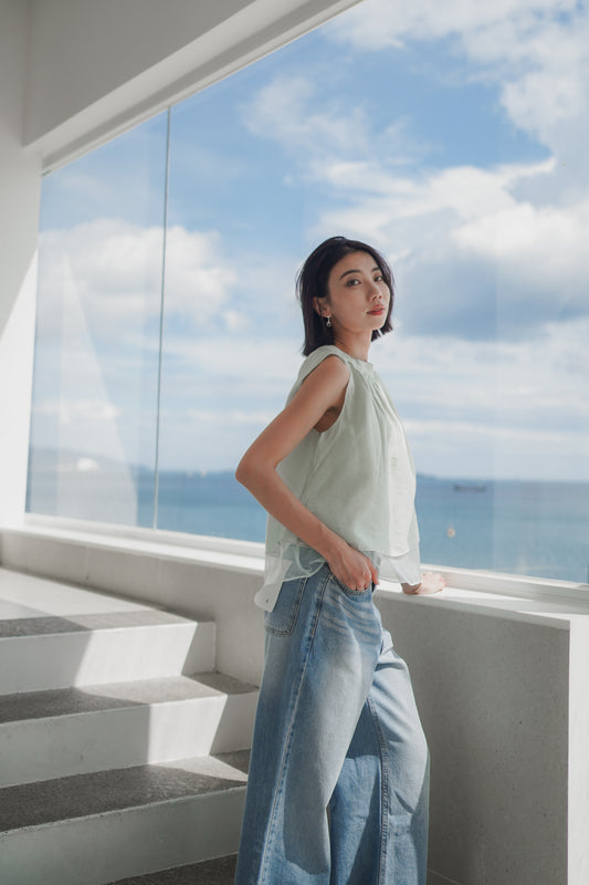 𝐉𝐮𝐧 Layered Veil Top