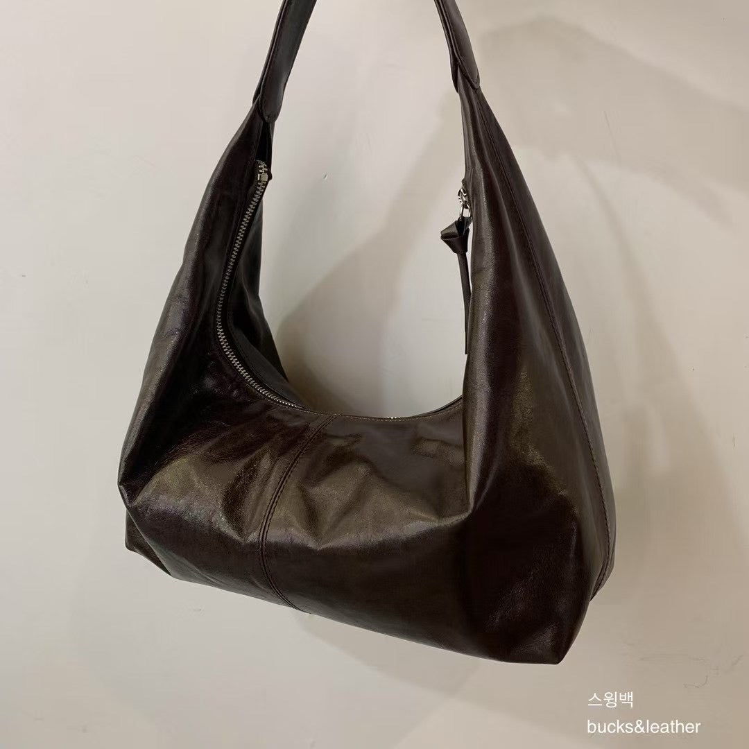 𝐌𝐚𝐫🇰🇷 Lambskin Croissant Bag
