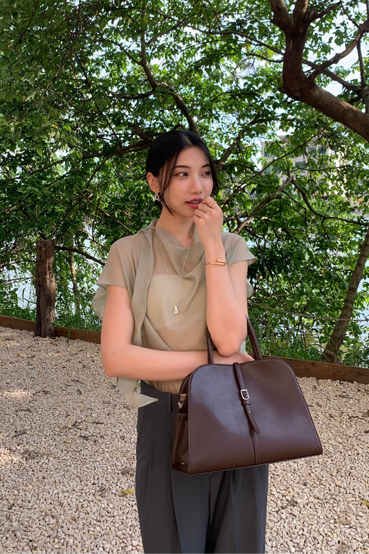 𝐉𝐮𝐧 Cowl Drape Top