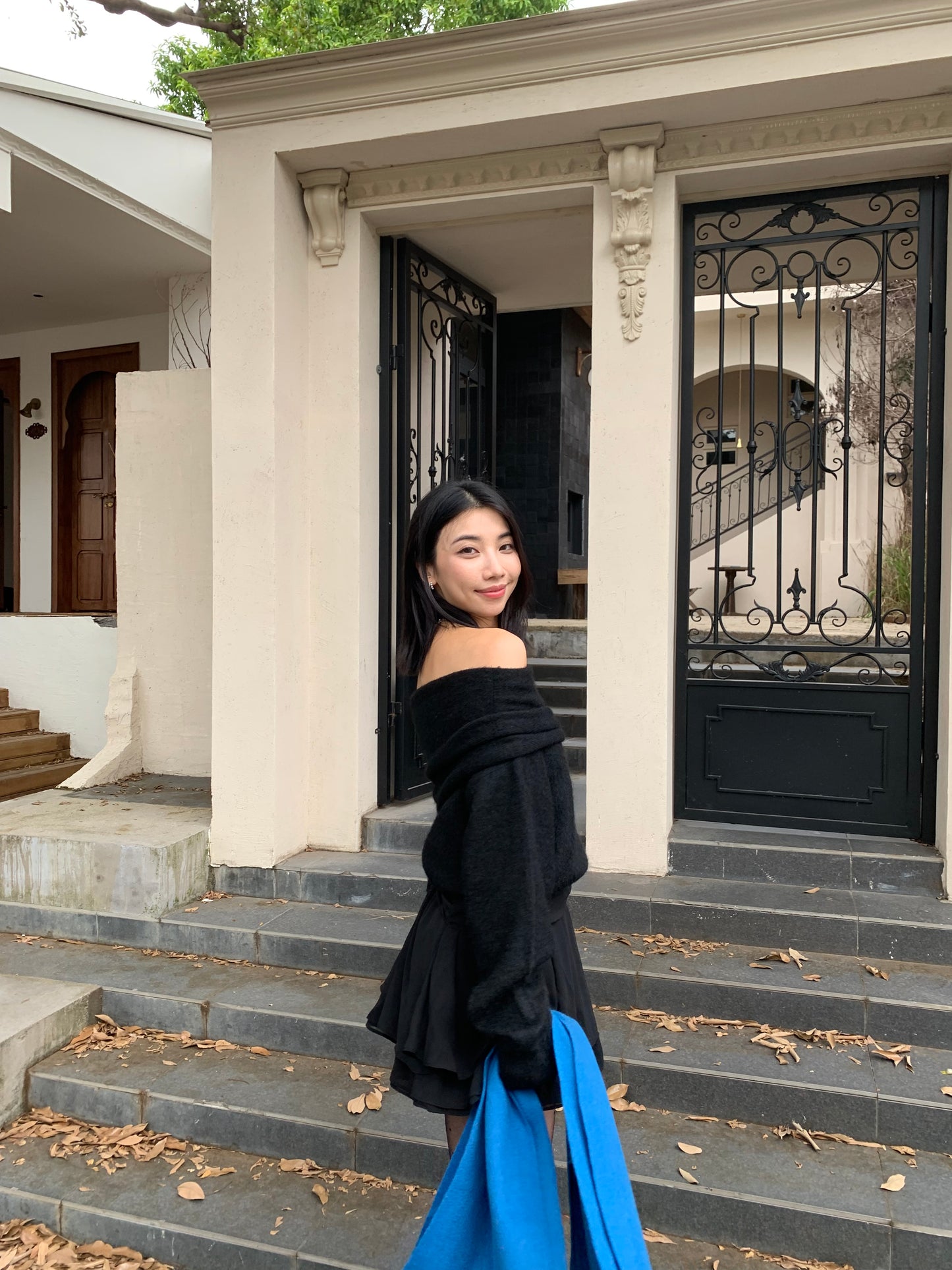 𝐍𝐨𝐯 Fluff Off-Shoulder Knit