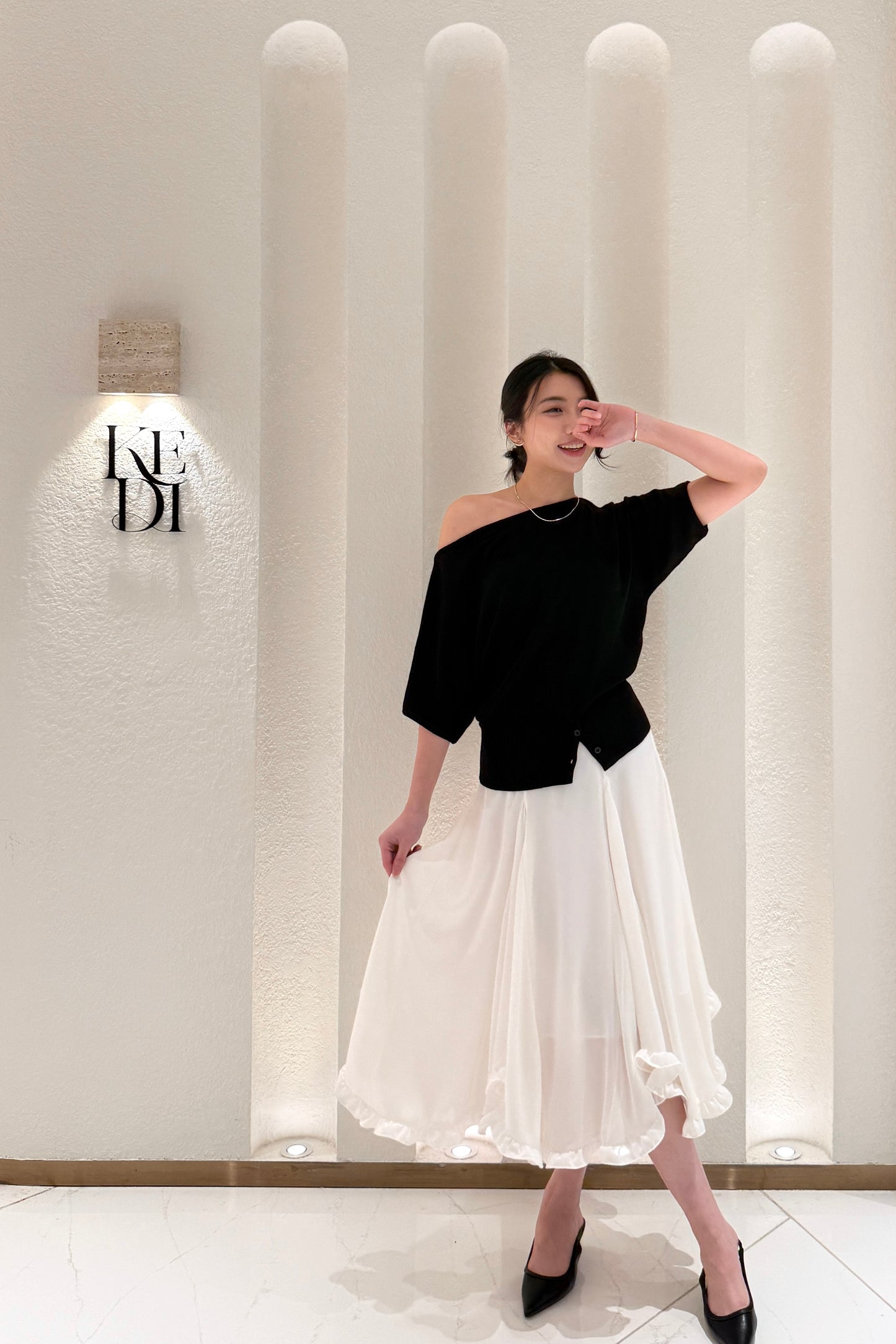 𝐅𝐞𝐛 One Shoulder Soft Knit