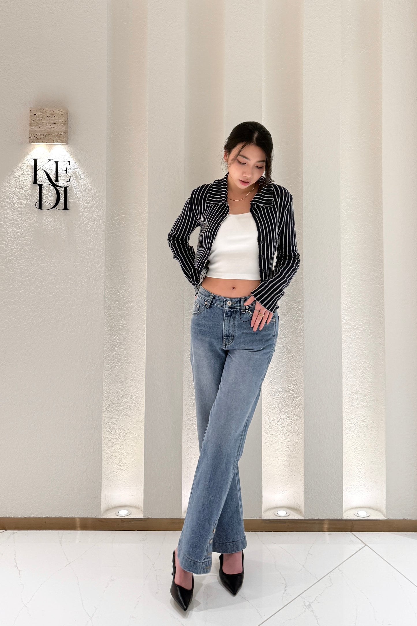 𝙎𝙖𝙡𝙚 Classic Ease Button-Hem Denim