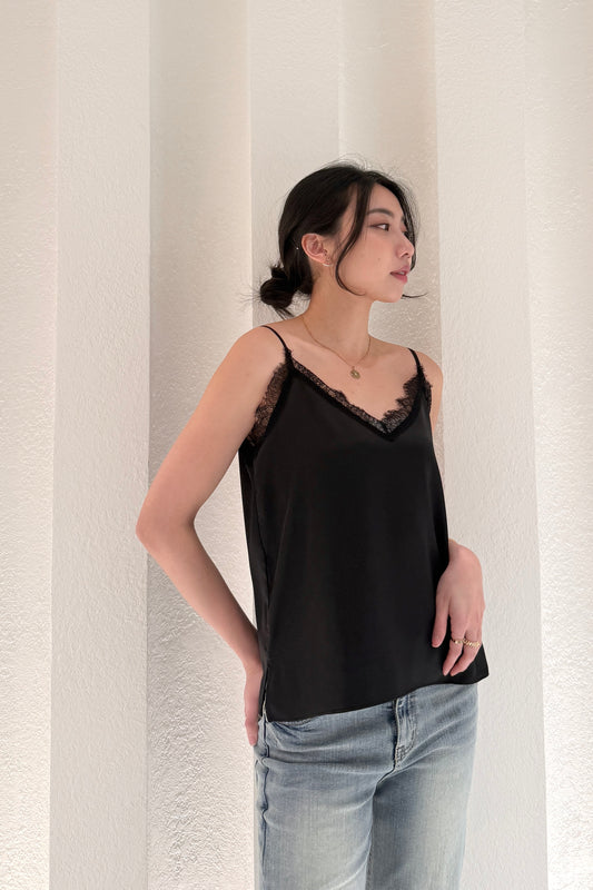 𝐀𝐩𝐫 〖Restock〗 Lace Silk Vest