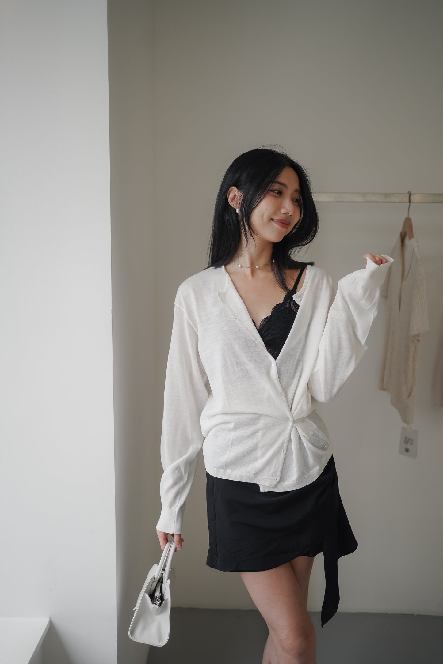 𝐒𝐞𝐩【Office Essentials】Asymmetric Mini skort