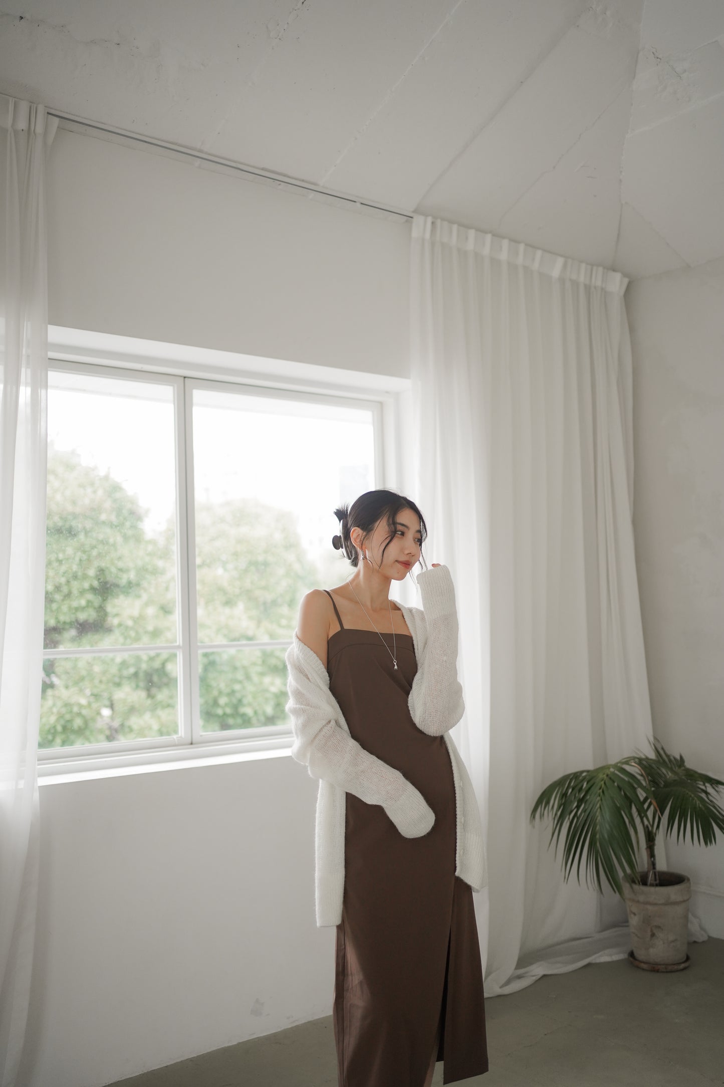 𝐒𝐞𝐩🇰🇷 【Kedi Made】 Slit Camisole Dress 〖布料造工升級！〗