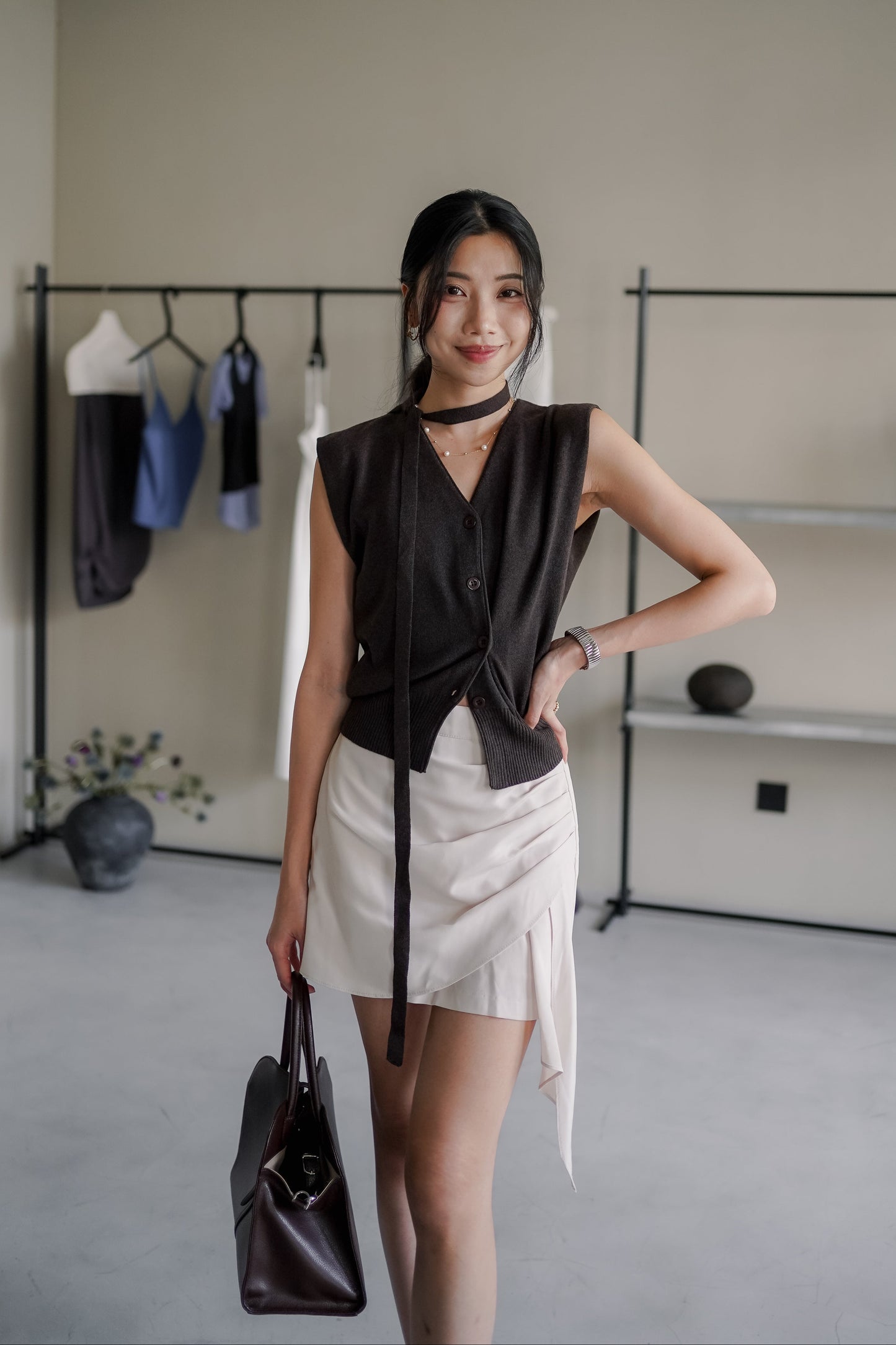 𝐒𝐞𝐩【Office Essentials】Asymmetric Mini skort