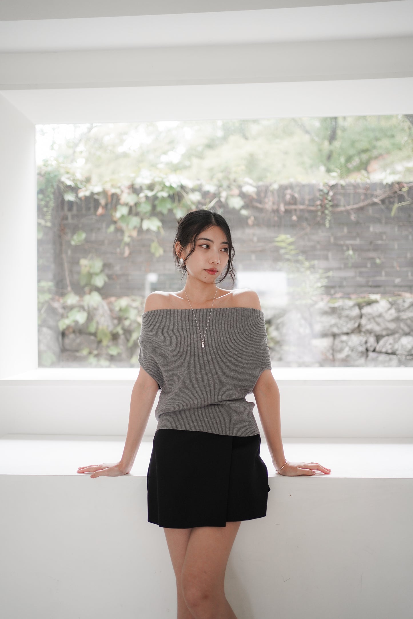 𝐒𝐞𝐩🇰🇷 Warmer Off-Shoulder Knit