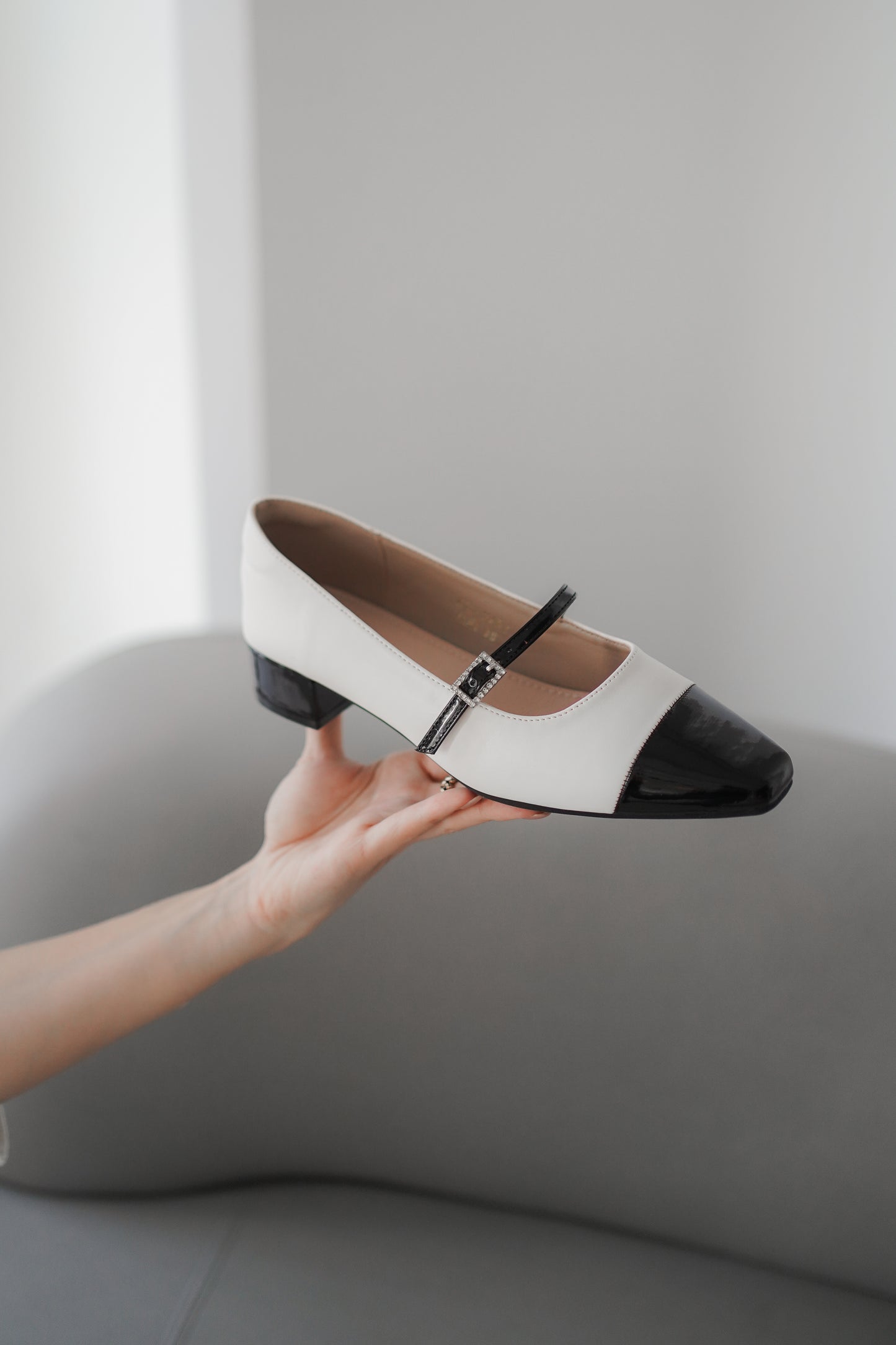 Kedi Buckle Mary Jane - White