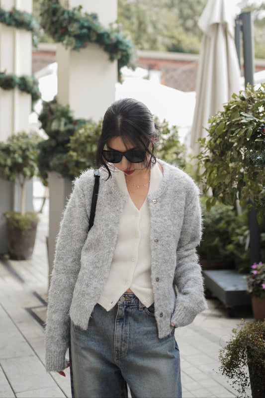 𝐃𝐞𝐜 Soft Light Wool Knit Cardigan