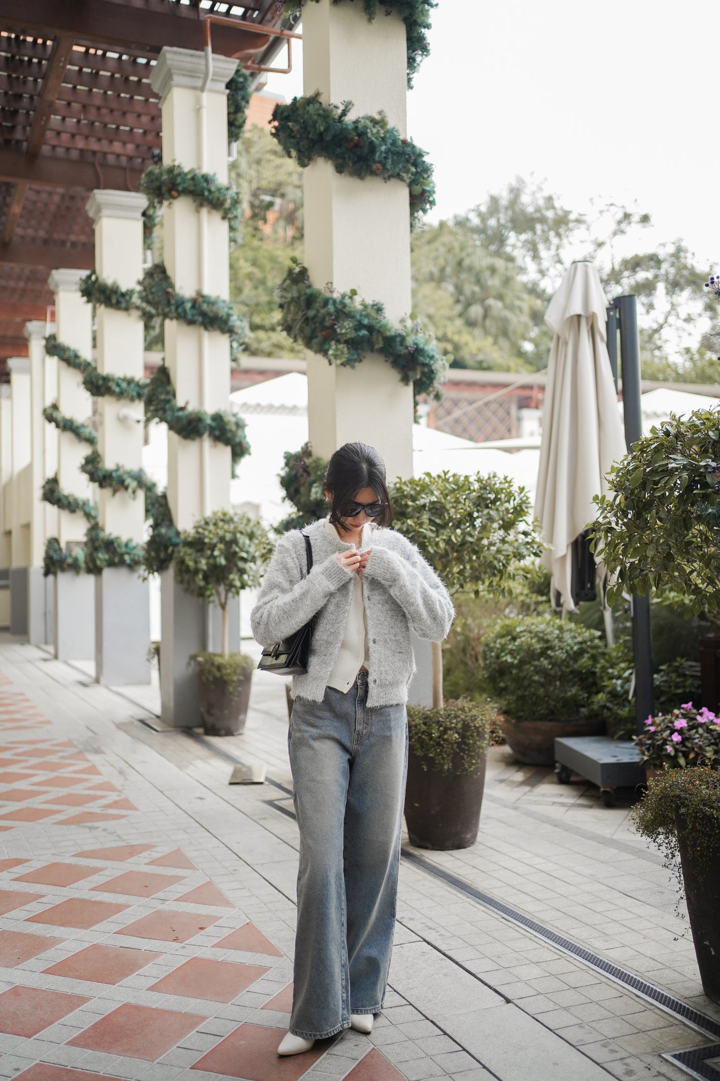 𝙎𝙖𝙡𝙚 Soft Light Wool Knit Cardigan