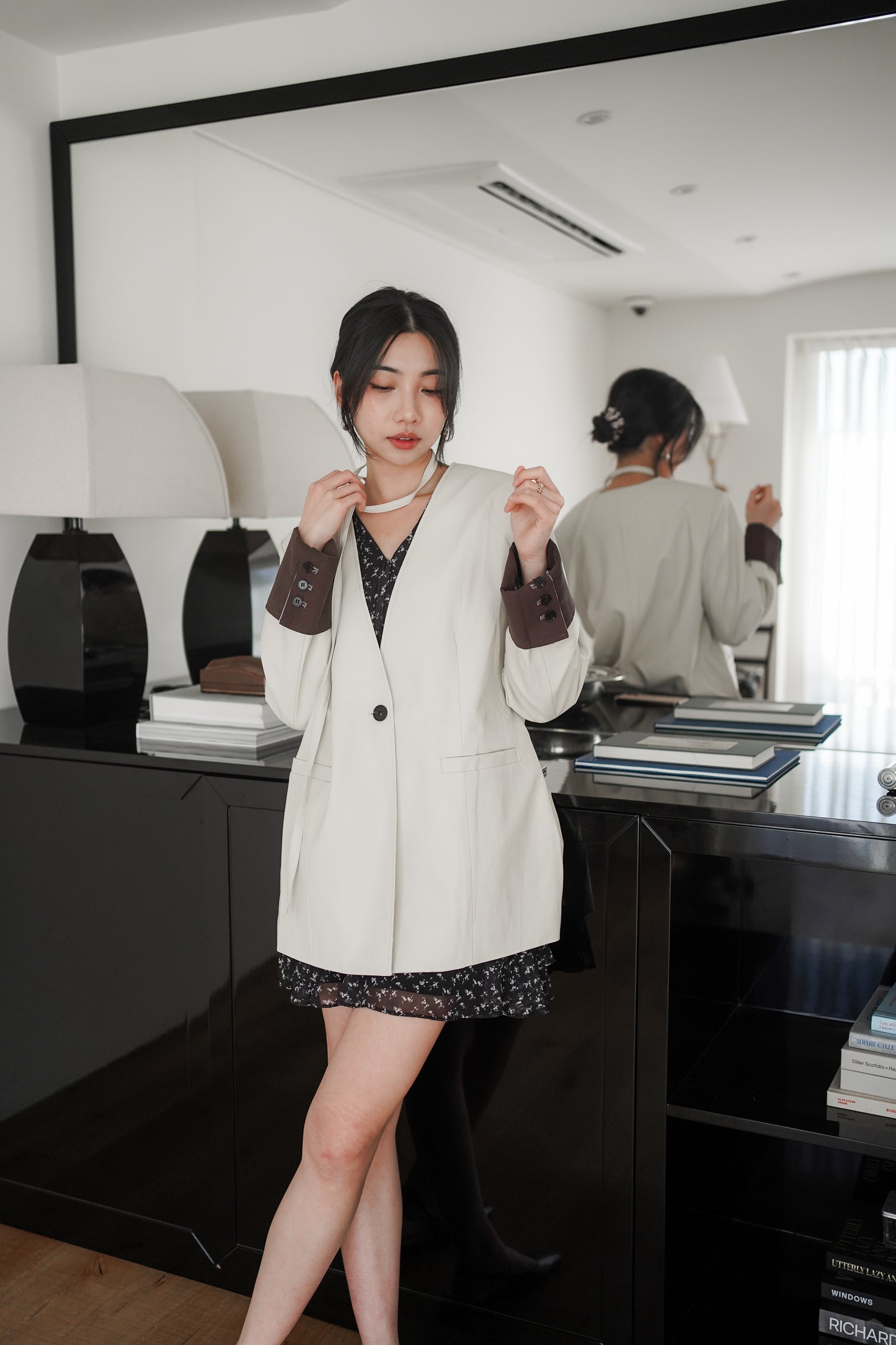 𝙎𝙖𝙡𝙚〖推薦款〗 Faux Leather Urban Blazer