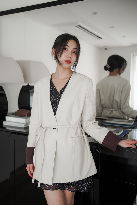 𝐌𝐚𝐫🇰🇷 〖推薦款〗 Faux Leather Urban Blazer