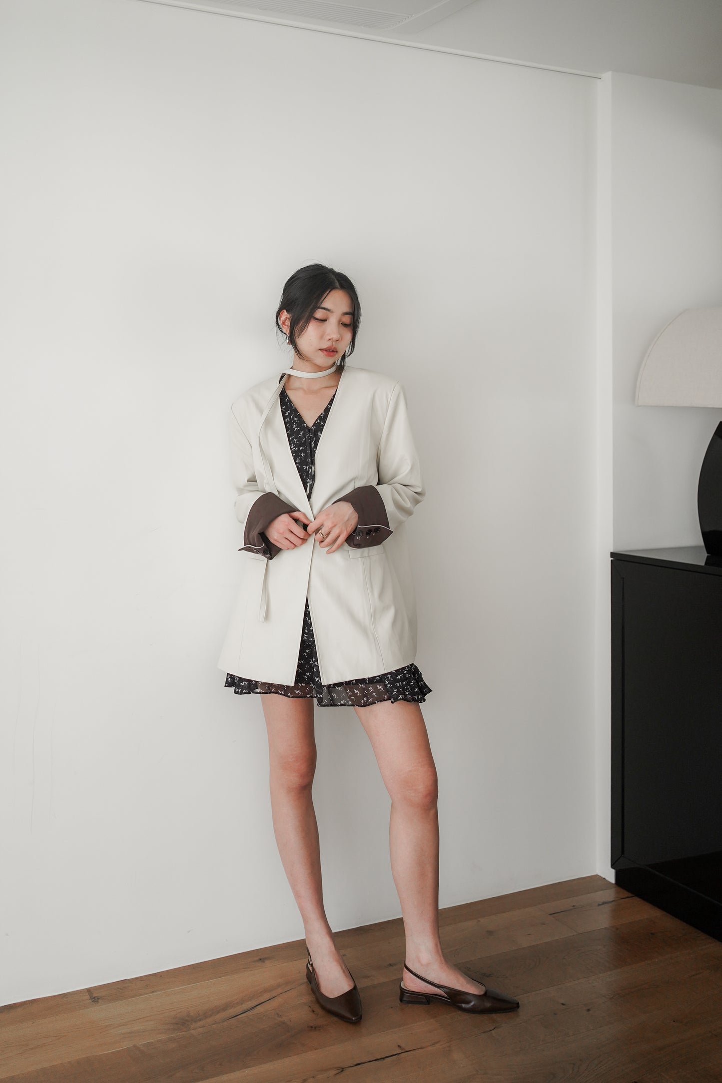 𝙎𝙖𝙡𝙚〖推薦款〗 Faux Leather Urban Blazer