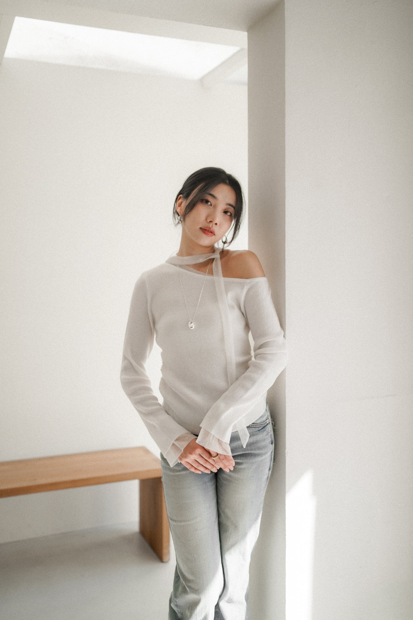 𝐌𝐚𝐫🇰🇷 One Shoulder Tie Knit Top