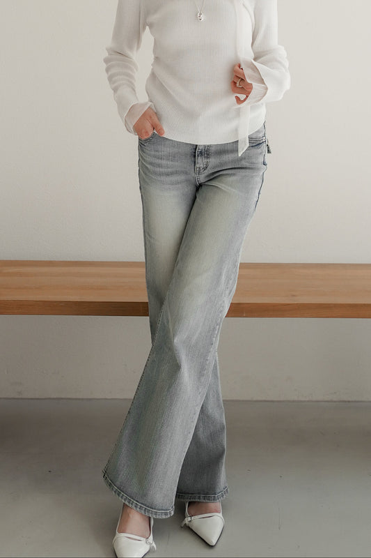 𝐌𝐚𝐫🇰🇷 Slim-cut Flare Denim