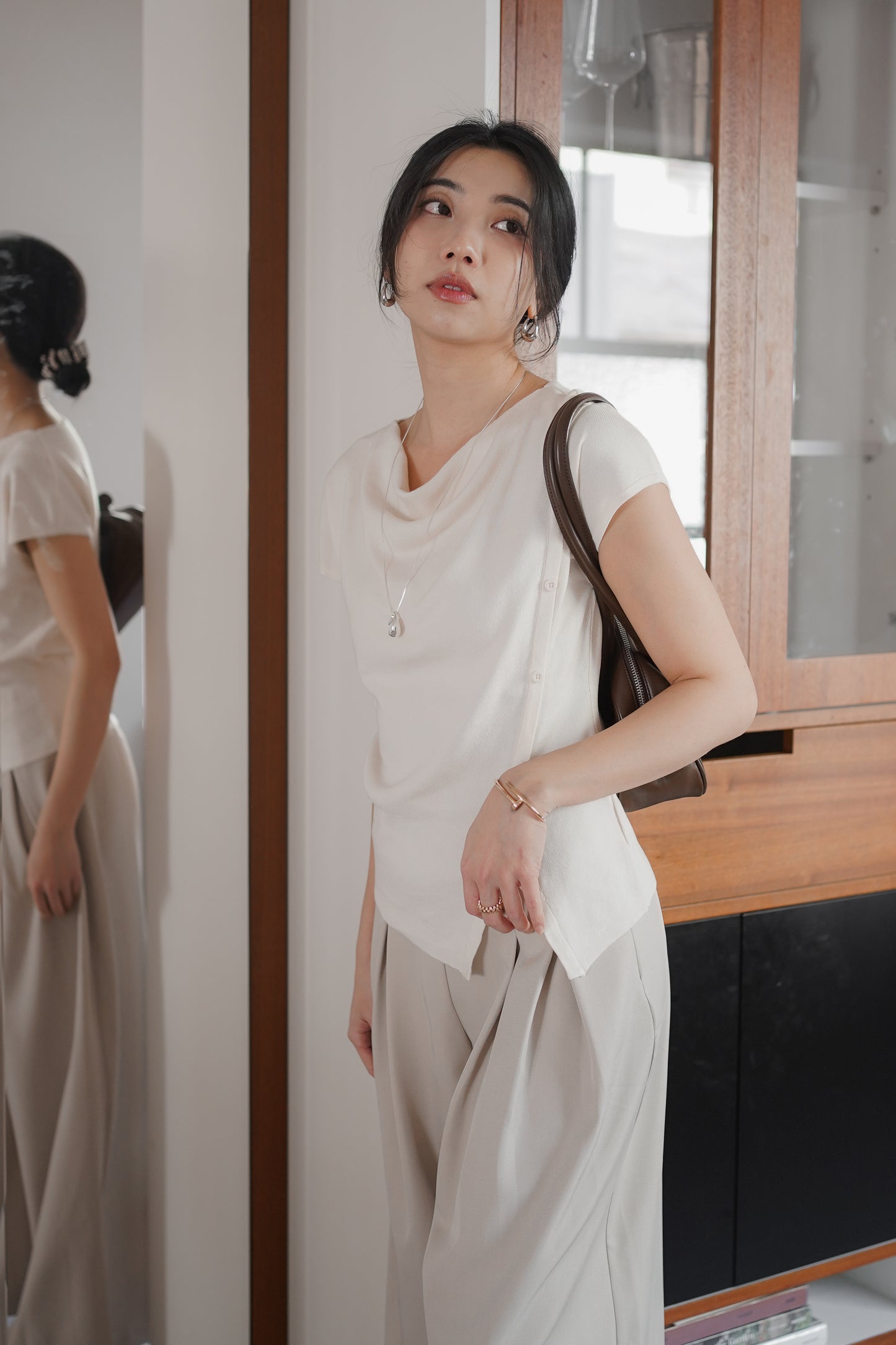 𝐌𝐚𝐫🇰🇷 Contour Knit Top