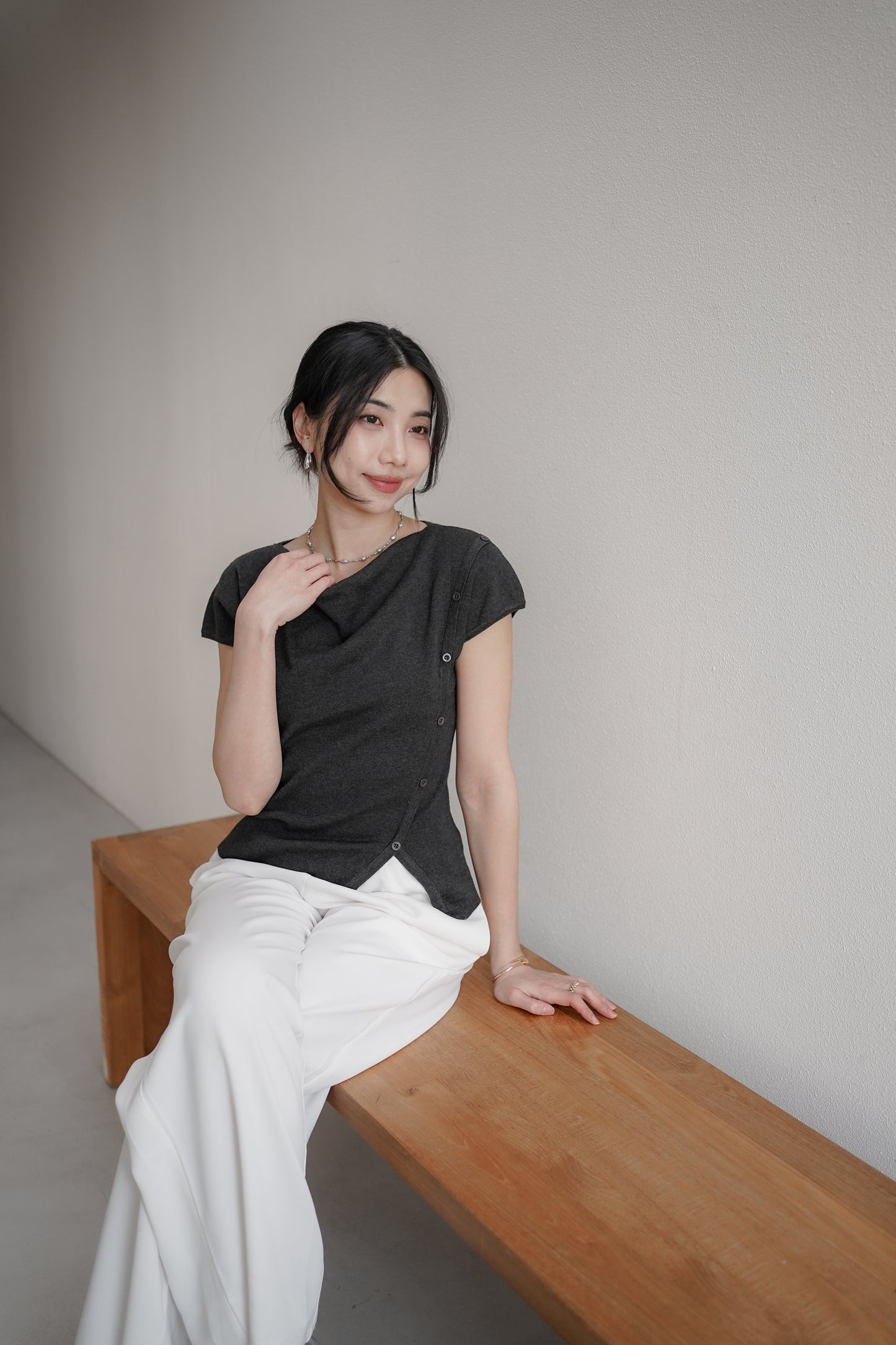 𝐌𝐚𝐫🇰🇷 Contour Knit Top