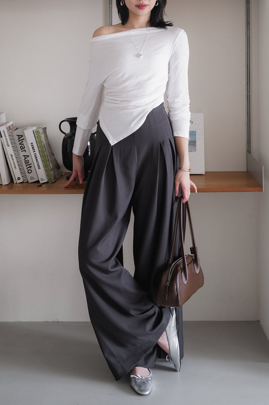 𝐌𝐚𝐫🇰🇷 〖小性感修身〗 Asym Line Modal Crop Top