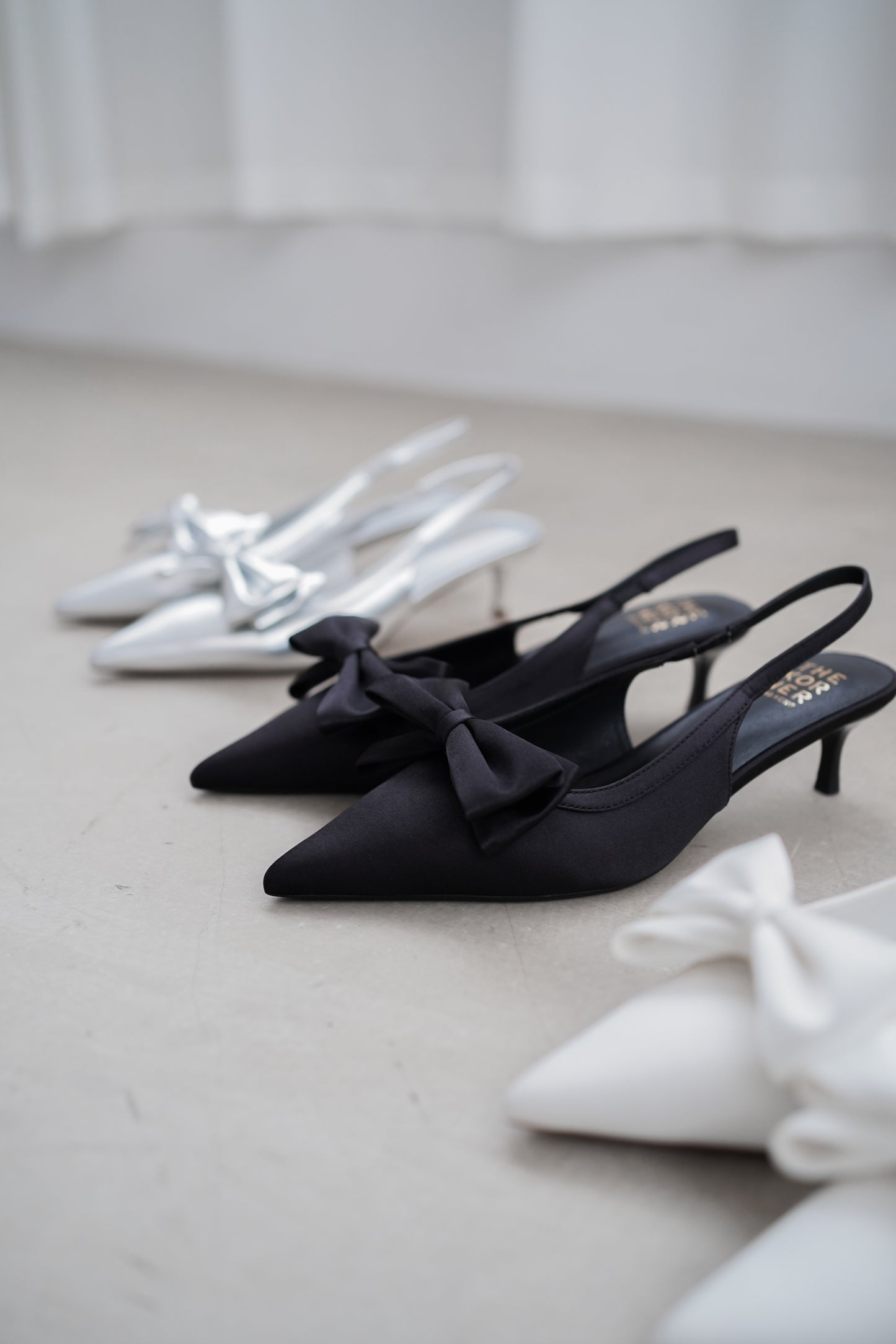 𝙇𝙖𝙙𝙮 𝙋𝙞𝙘𝙠 🎀 Ribbon Heels - Silver 【限量色】