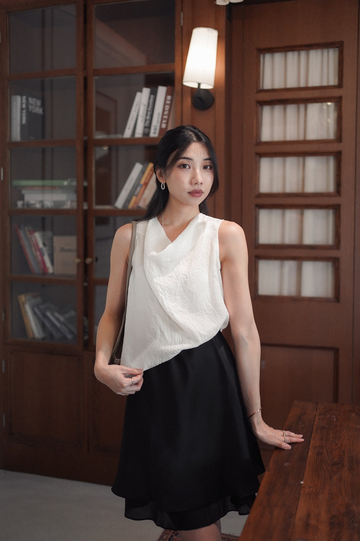 𝐉𝐮𝐧 【Office Pick | 高級垂墜感 】Ruched Drape Top