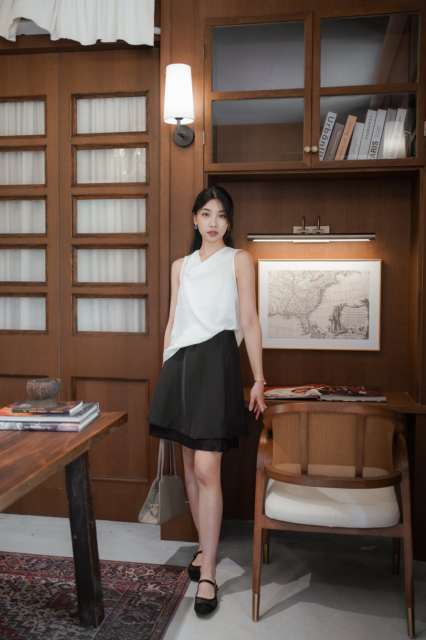 𝐉𝐮𝐧 【Office Pick | 高級垂墜感 】Ruched Drape Top