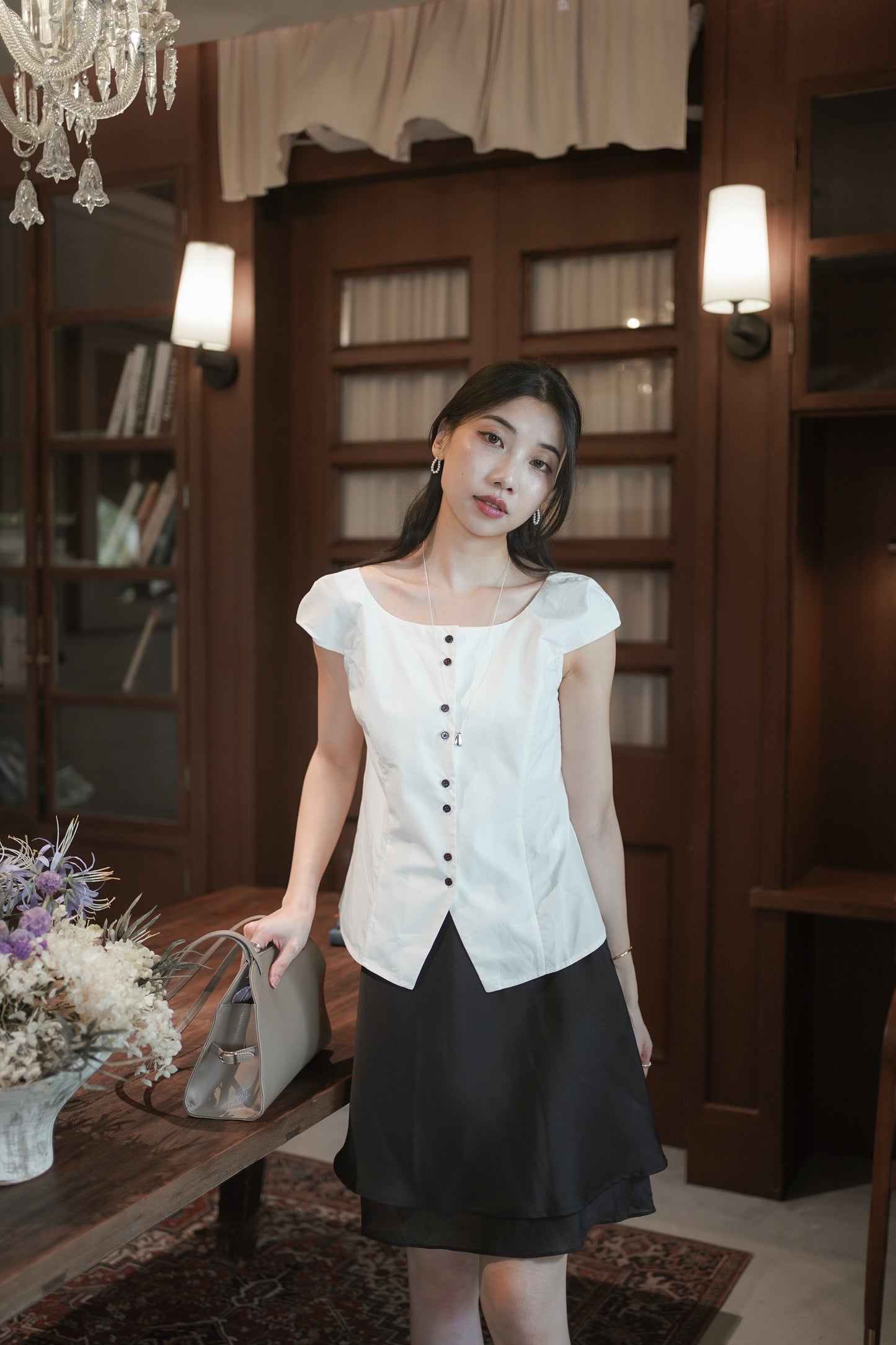 𝐉𝐮𝐧 Modern Frame Top