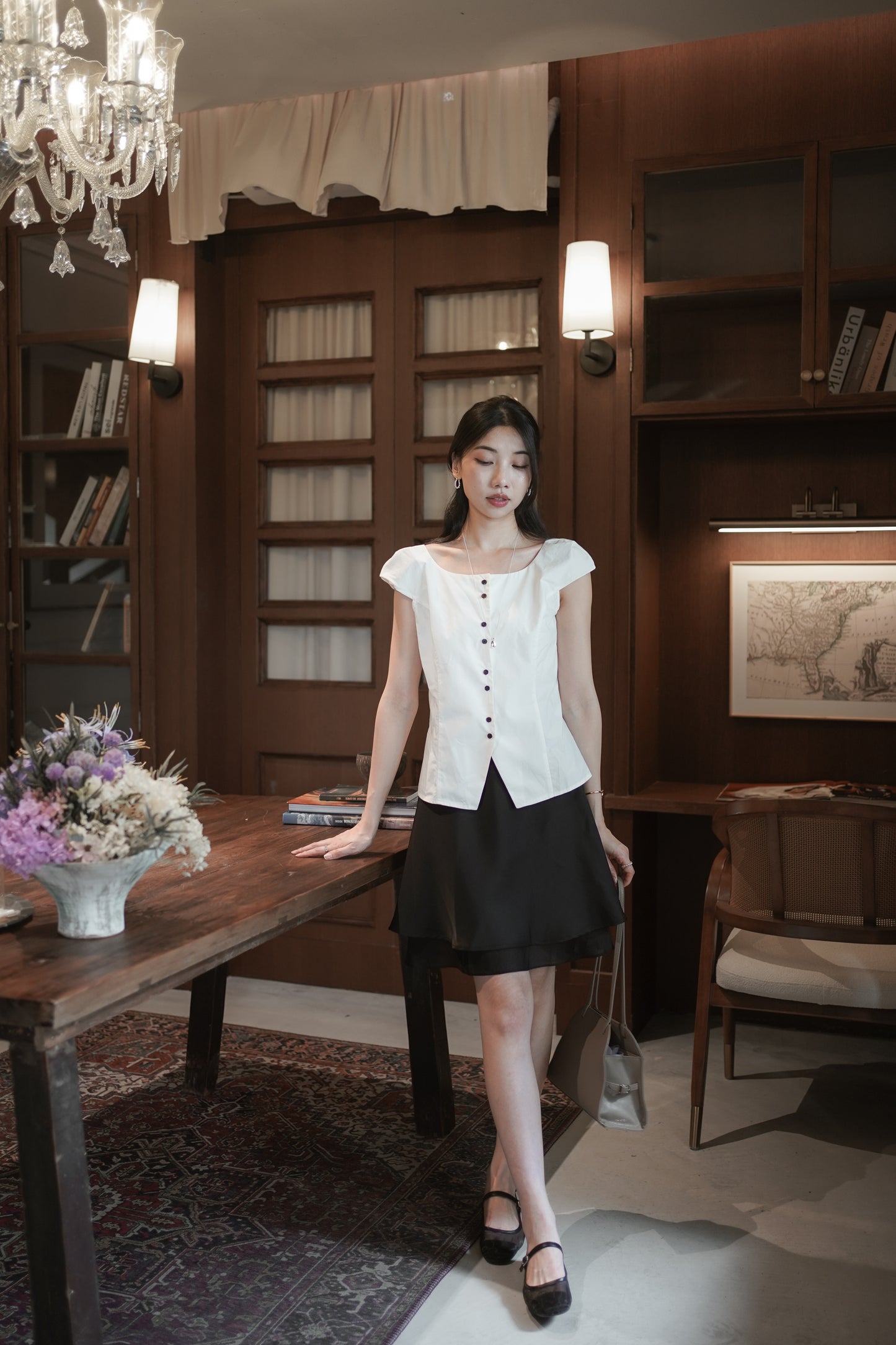𝐉𝐮𝐧 Modern Frame Top