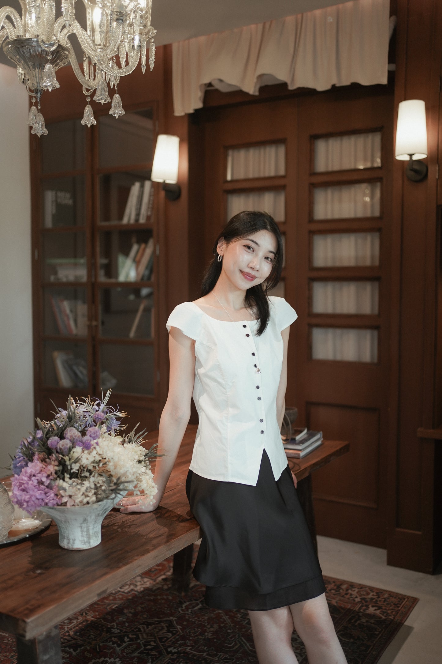 𝐉𝐮𝐧 Modern Frame Top