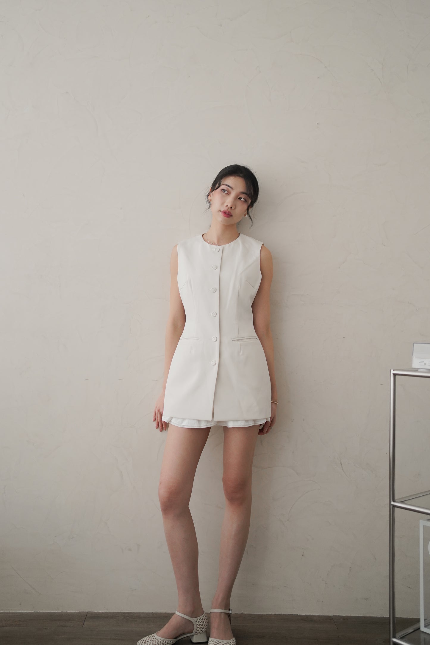 𝐉𝐮𝐥 Sculpted Line Tunic