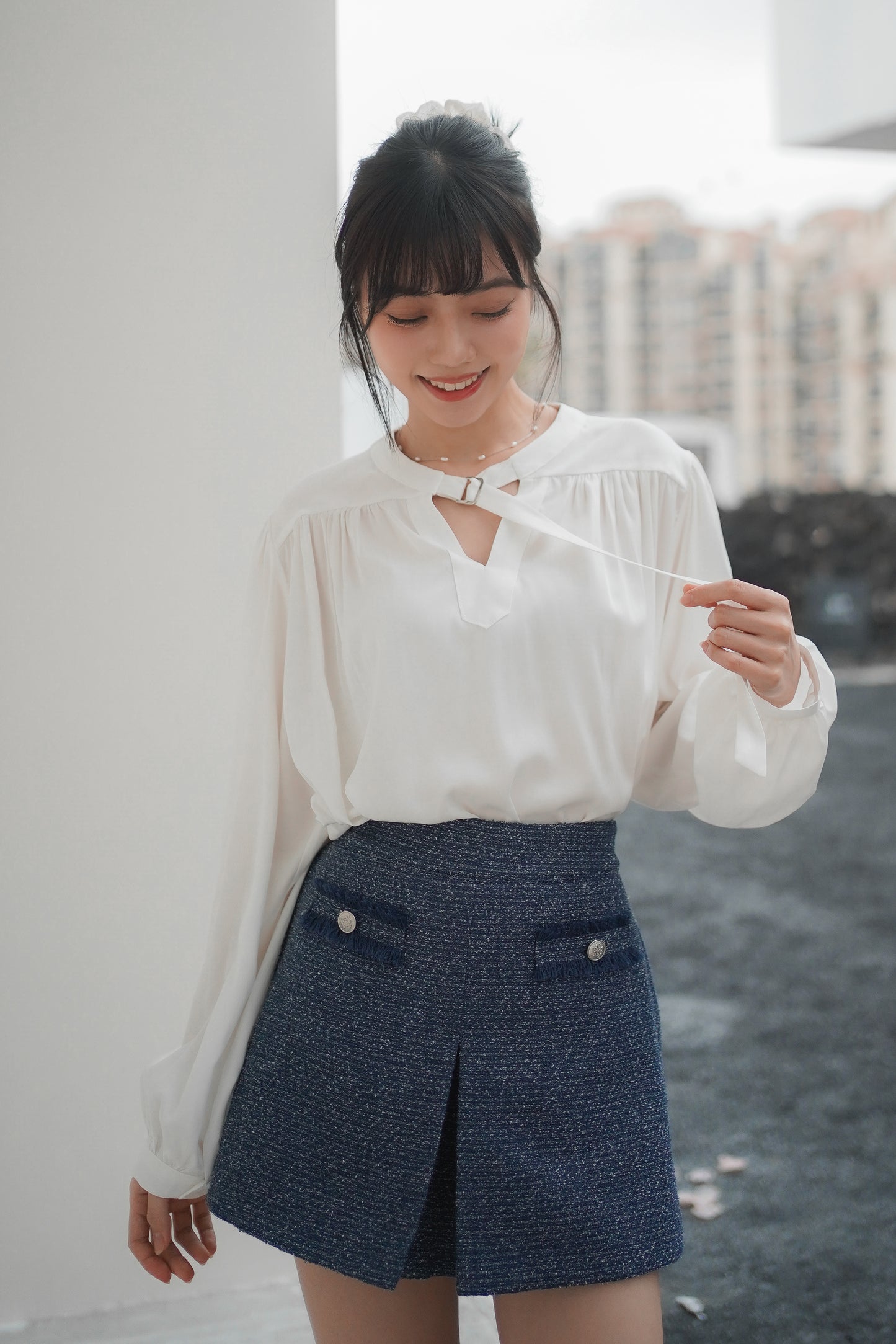 𝐌𝐚𝐫 Buckle Blouse