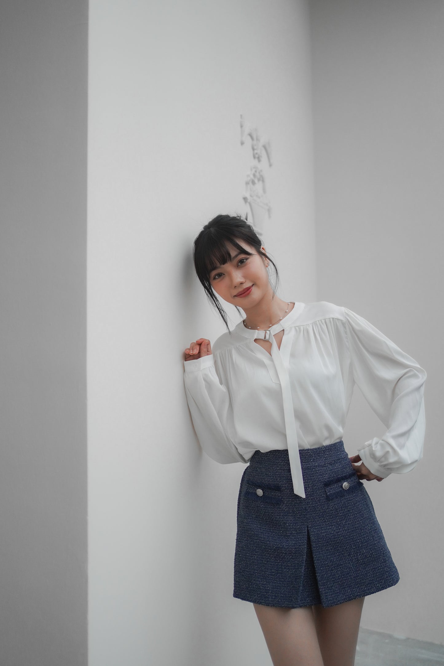 𝐌𝐚𝐫 Buckle Blouse