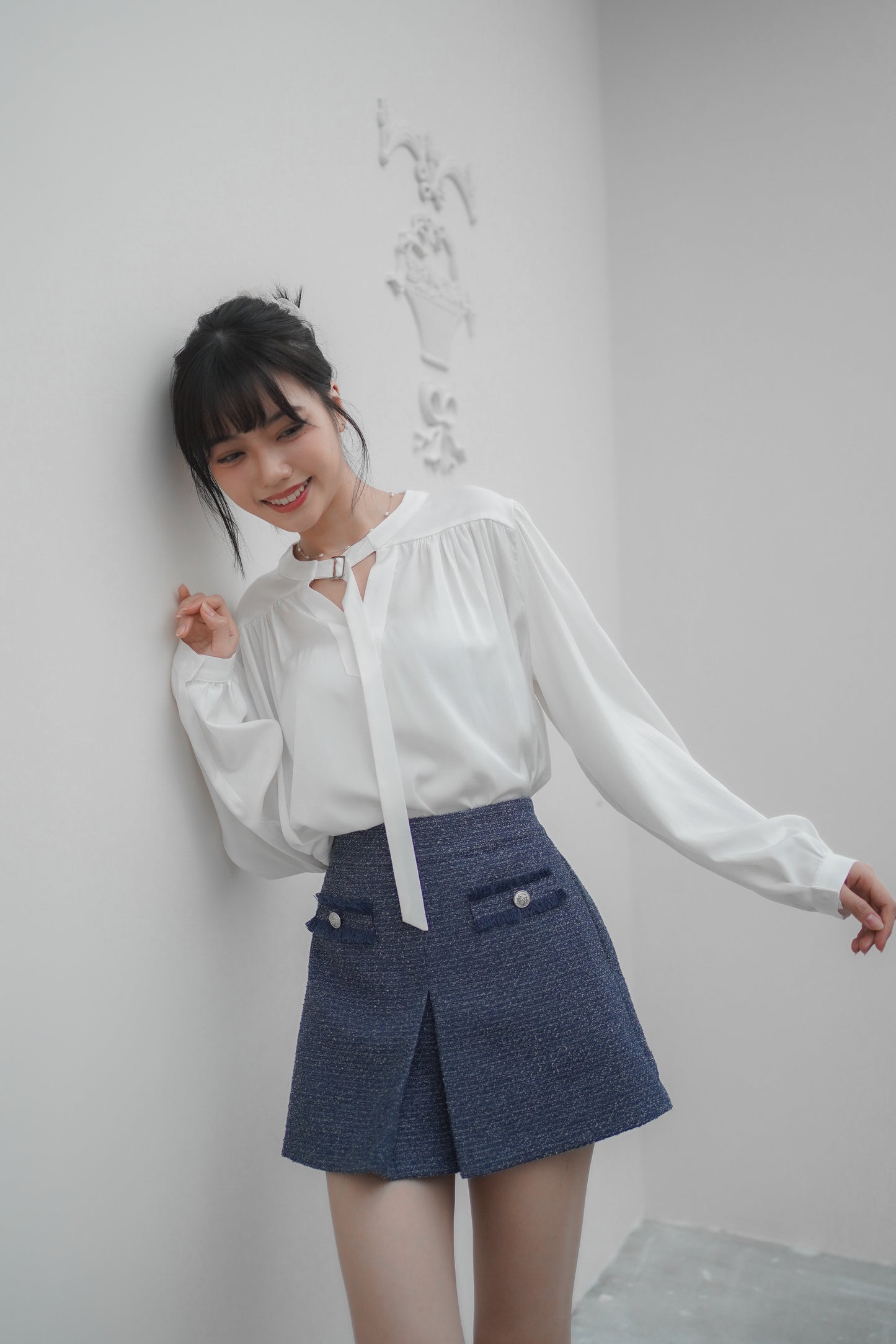 𝐌𝐚𝐫 Buckle Blouse