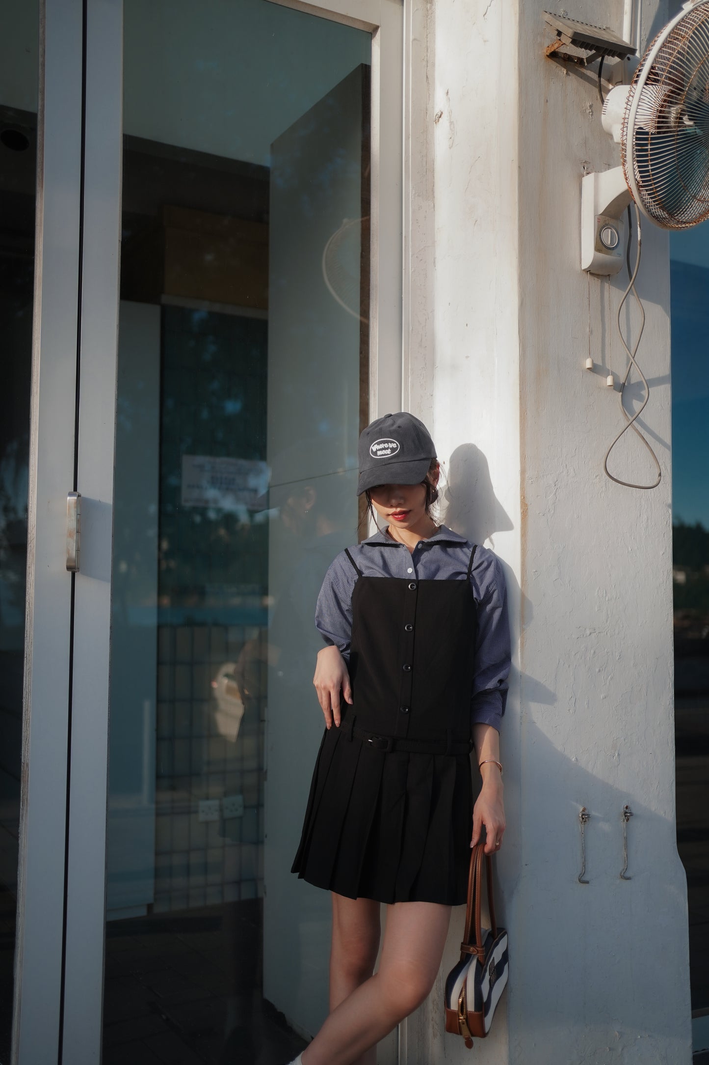 𝐀𝐮𝐭 Belted Pleats Dress