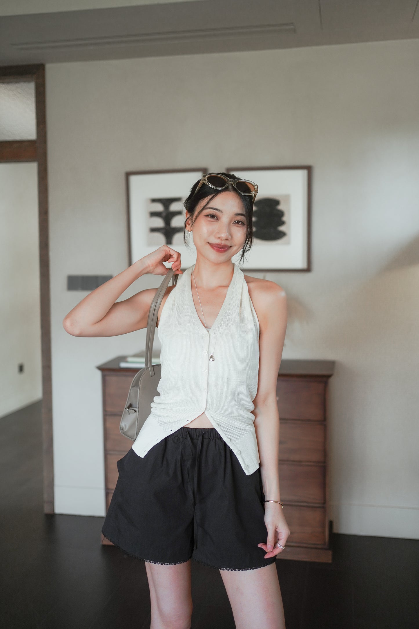 𝐉𝐮𝐧 Knitted Halter Neck