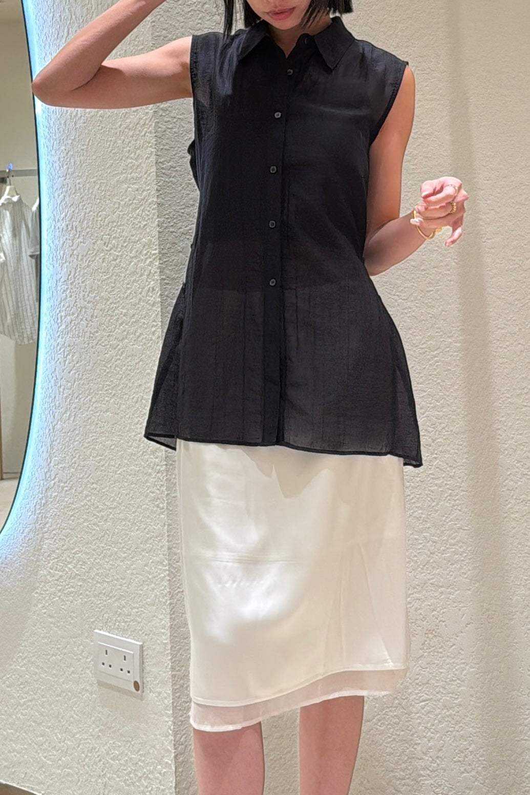 𝐉𝐮𝐥  【Pre-order】Viole Air Sleeveless ᵇᵉˢᵗ ⁱᵗᵉᵐ