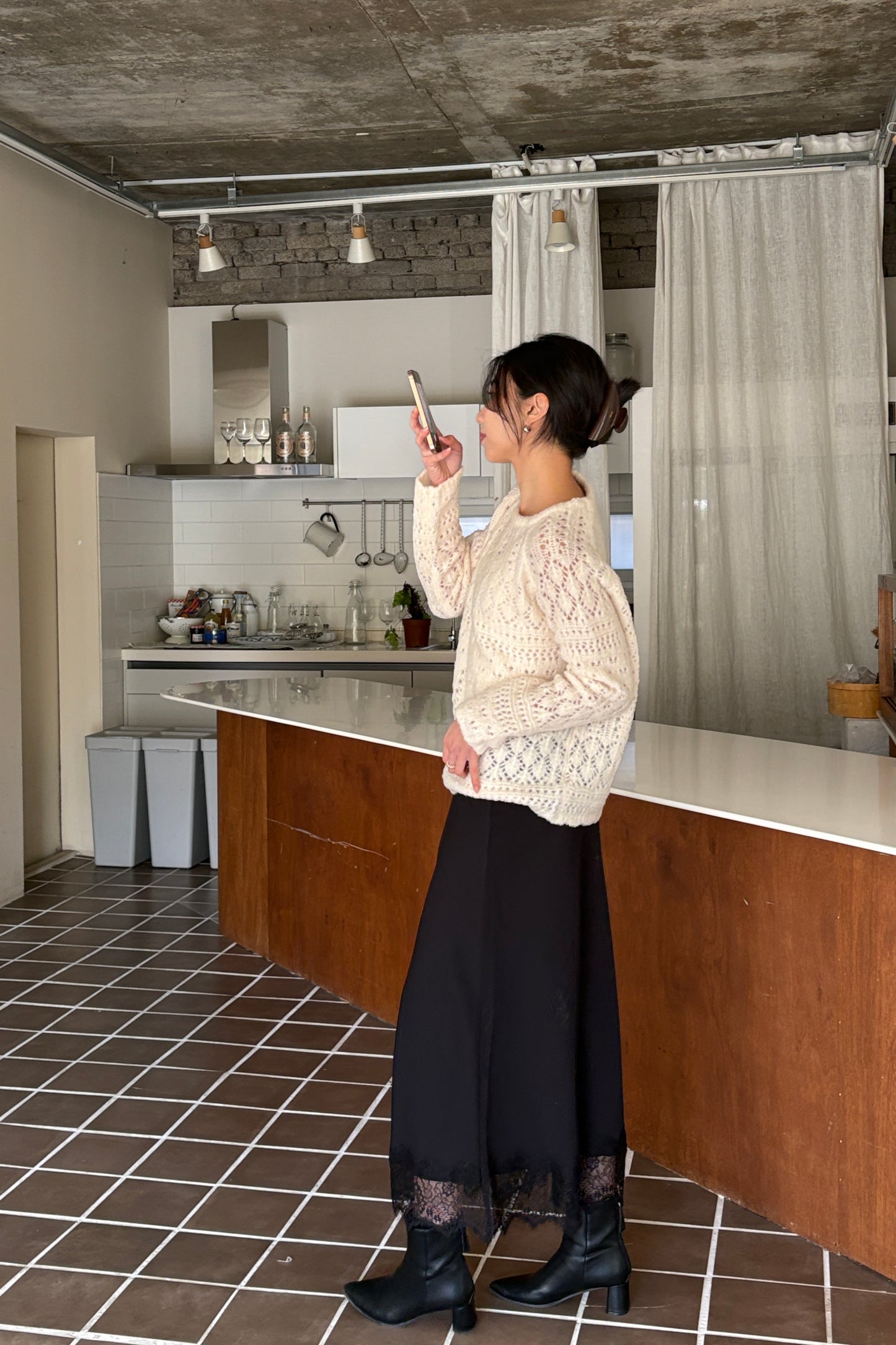 𝐍𝐨𝐯🇰🇷 Lace Hem Slip Skirt