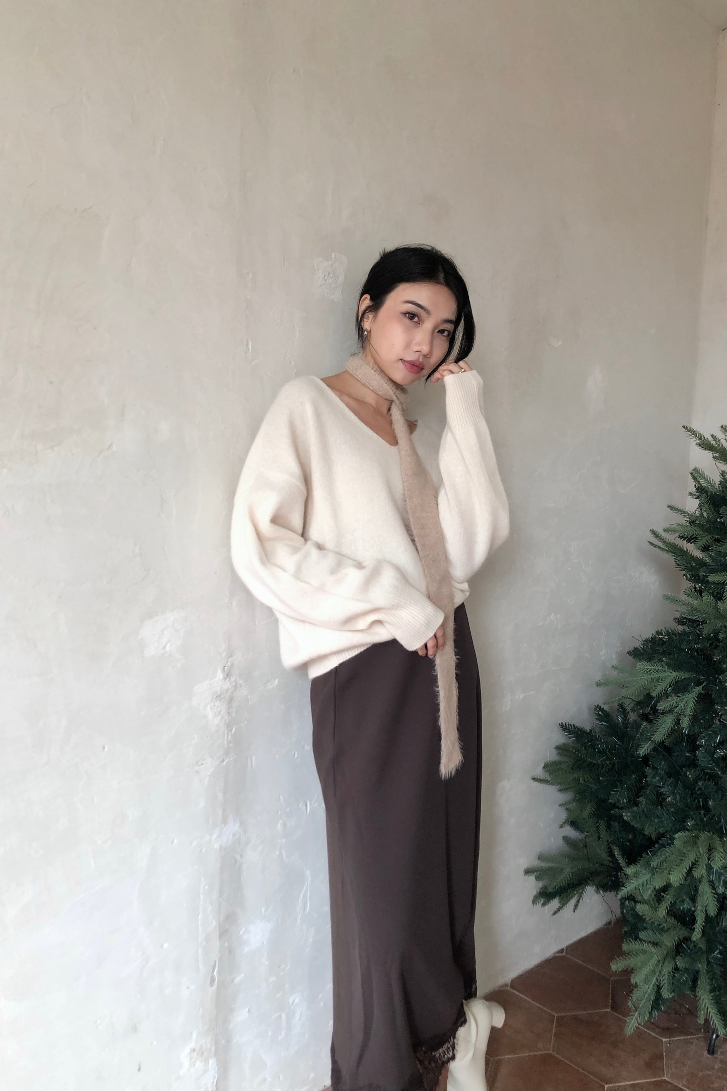 𝐃𝐞𝐜 Raccoon Wool Soft V-Knit【超親膚浣熊毛！】